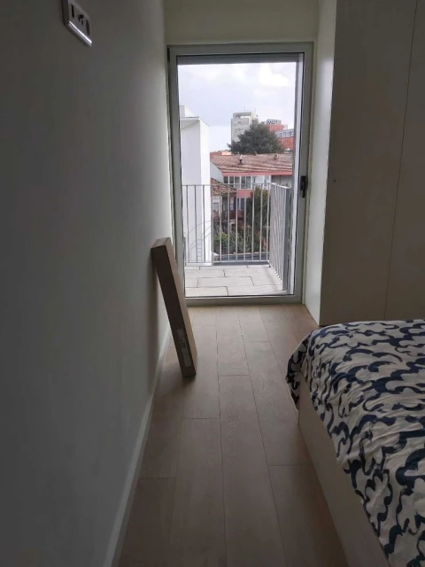 Apartamento T2 para Arrendamento em Porto