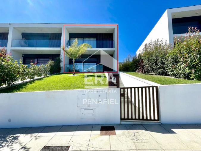 Moradia T3 para Venda em Caíde de Rei Foto 1