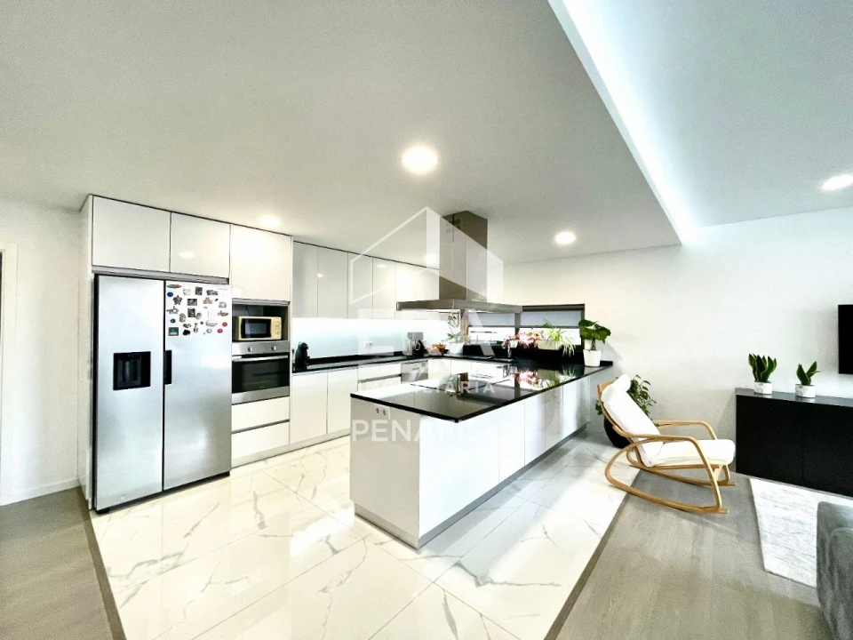 Moradia T3 para Venda em Nespereira Foto 3