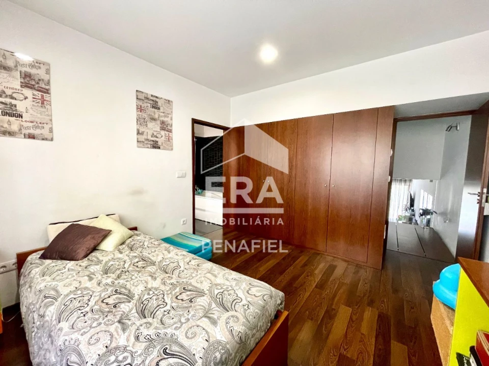 Moradia T4 para Venda em Penafiel Foto 11