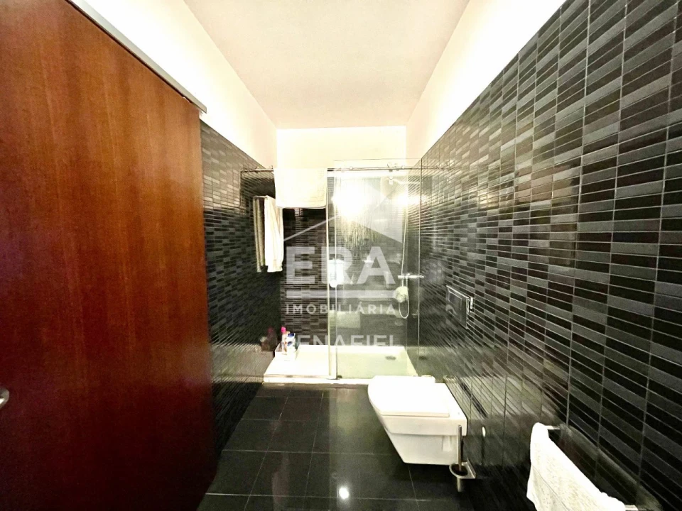 Moradia T4 para Venda em Penafiel Foto 16