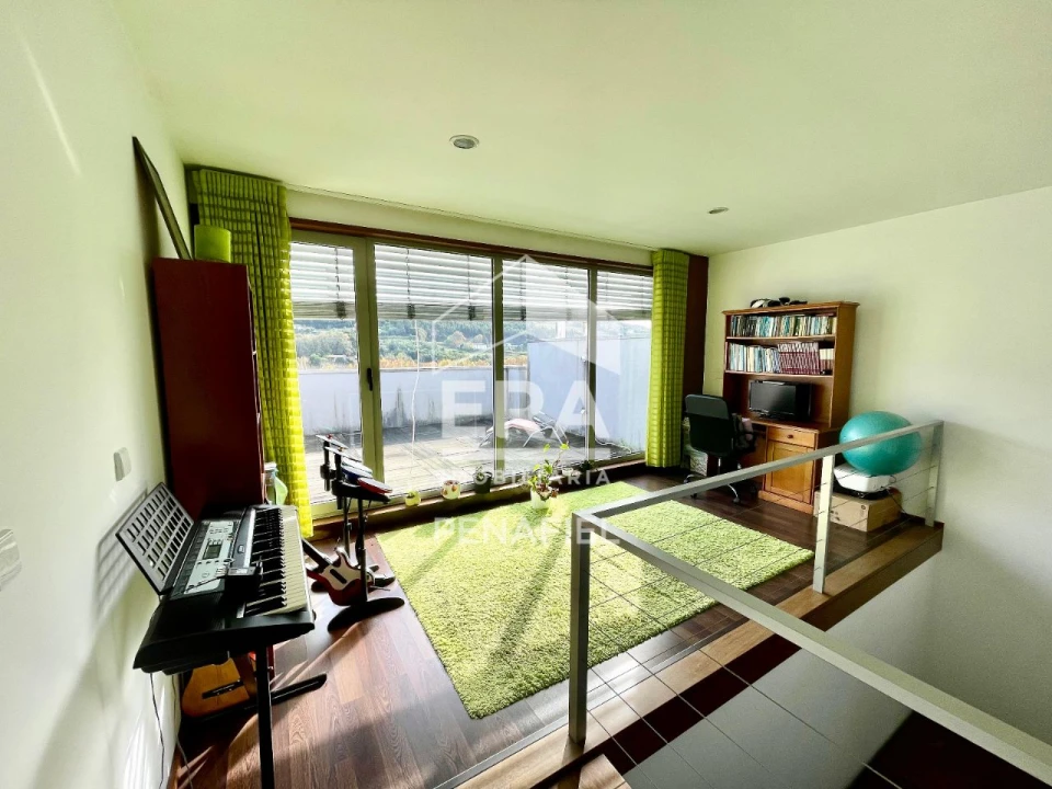 Moradia T4 para Venda em Penafiel Foto 8