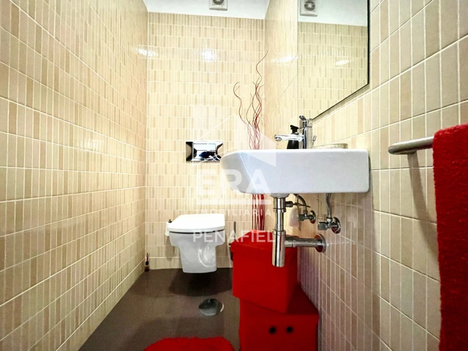 Moradia T4 para Venda em Penafiel Foto 5