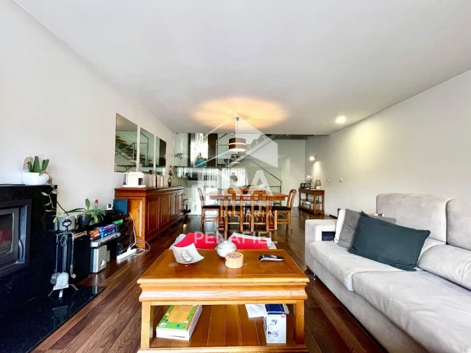 Moradia T4 para Venda em Penafiel Foto 2