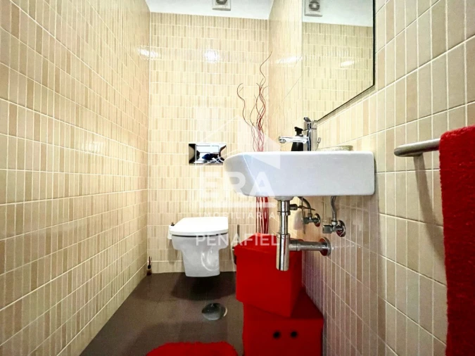 Moradia T4 para Venda em Penafiel Foto 5