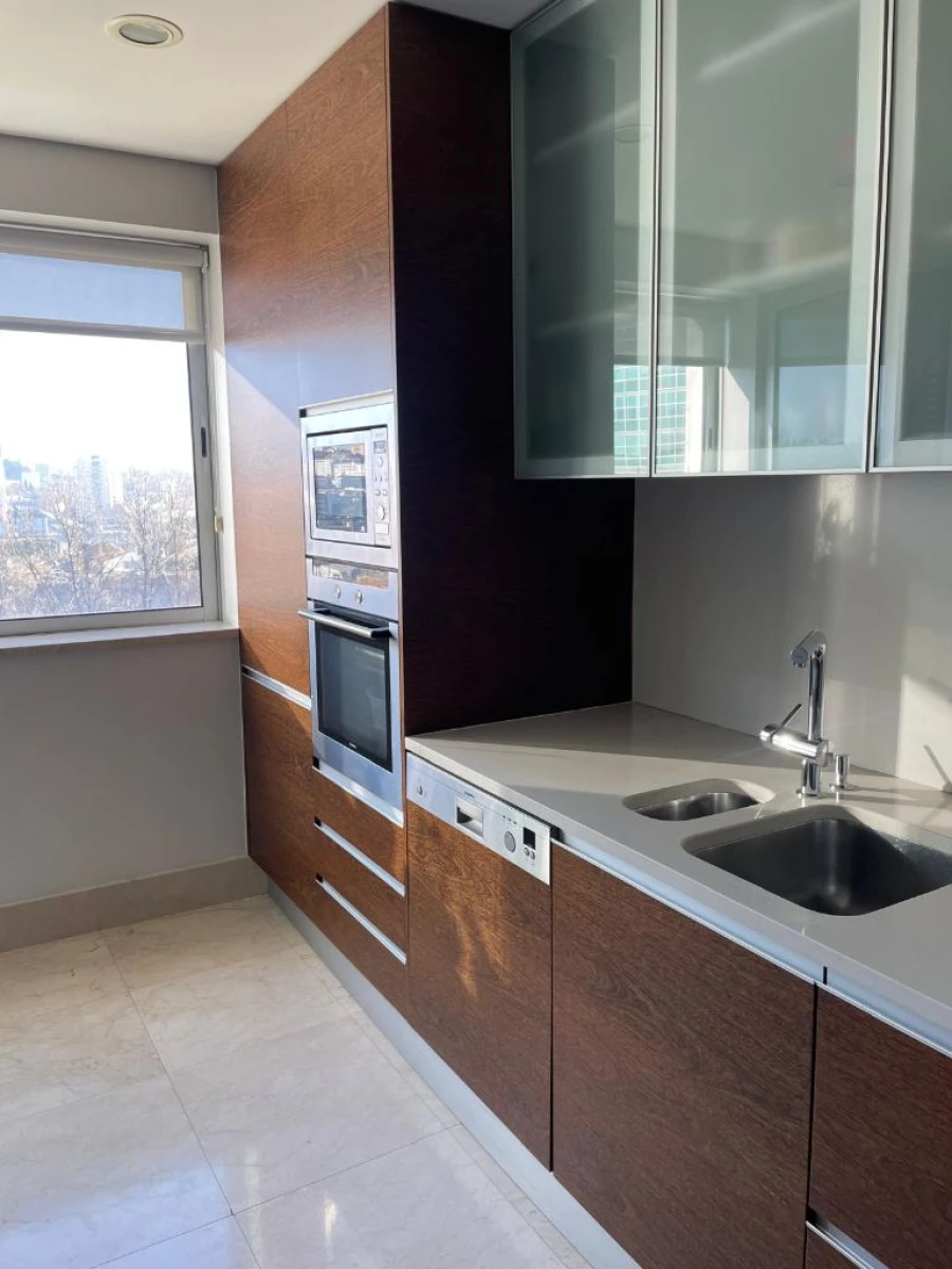 Apartamento T2 para Venda em Vila Nova de Gaia Foto 4