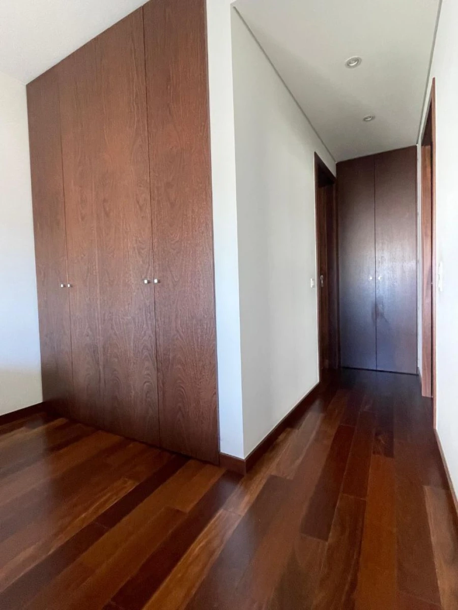 Apartamento T2 para Venda em Vila Nova de Gaia Foto 7