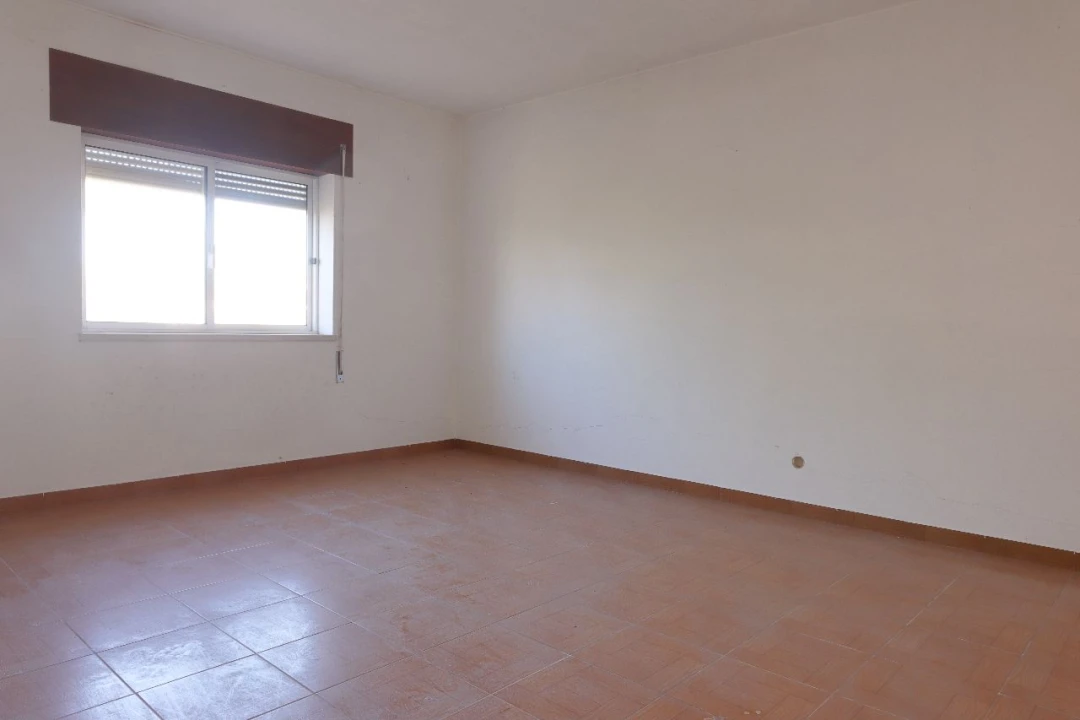 Moradia T6 para Venda em Caixas Foto 12