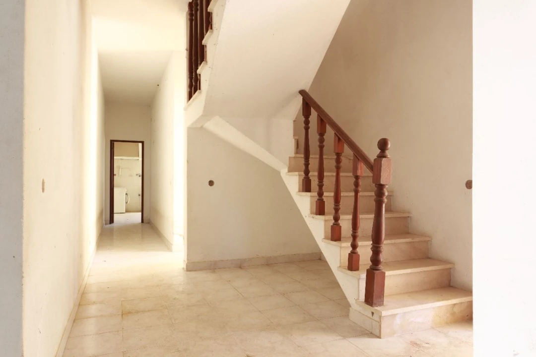 Moradia T6 para Venda em Caixas Foto 7