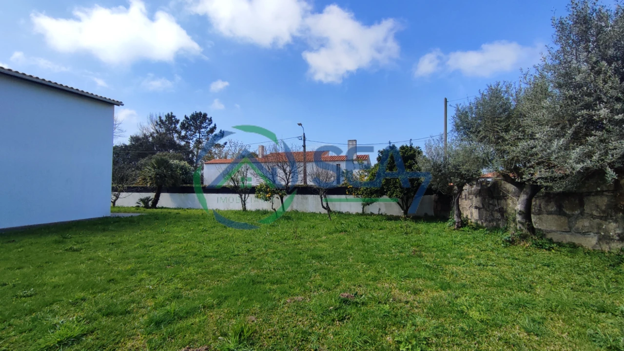 Moradia T3 para Venda em Antas Foto 33