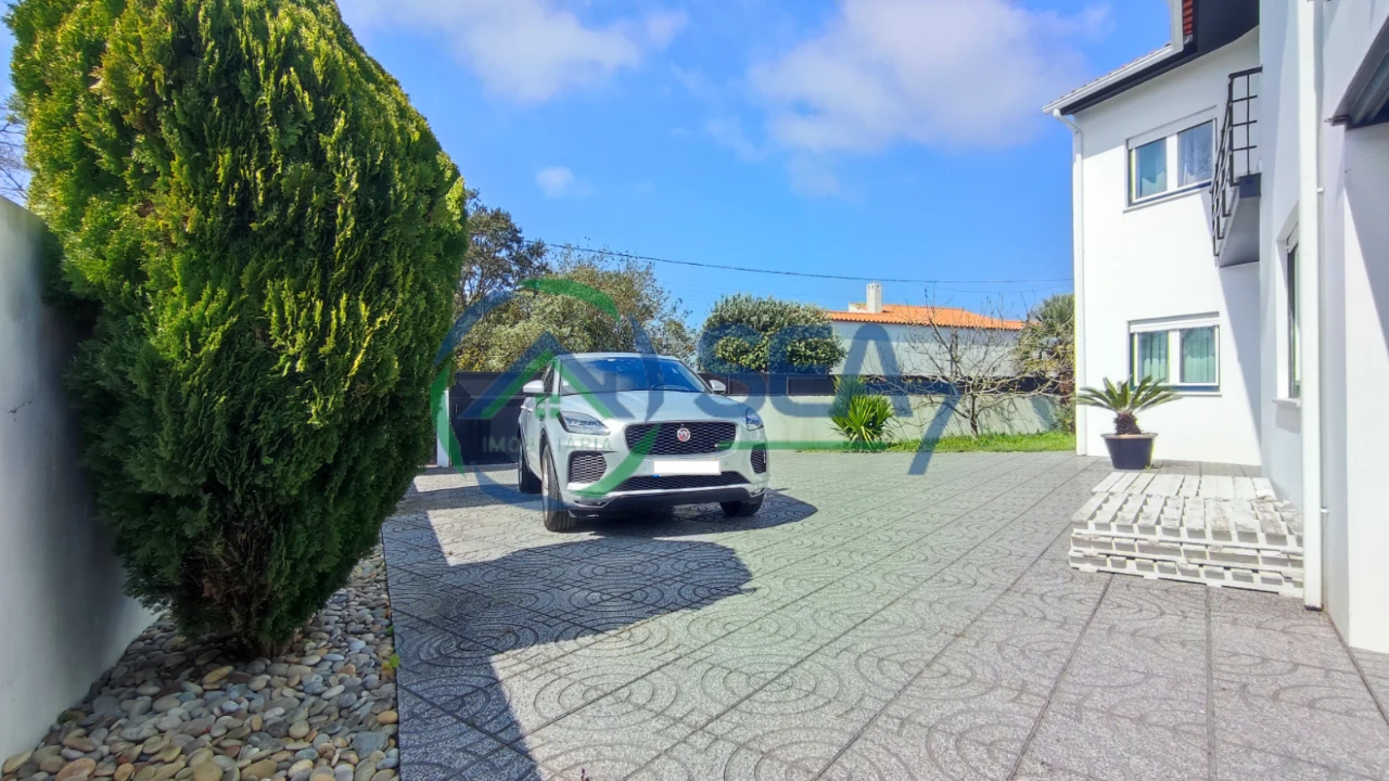 Moradia T3 para Venda em Antas Foto 32