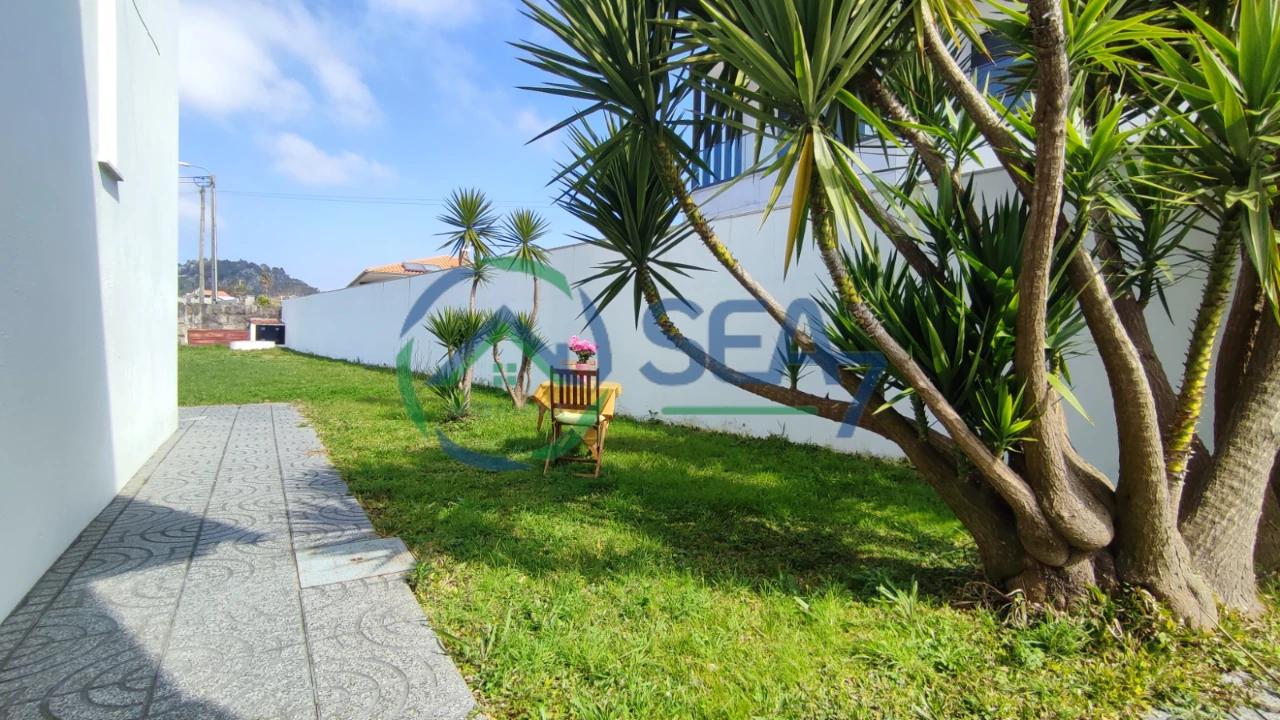 Moradia T3 para Venda em Antas Foto 34