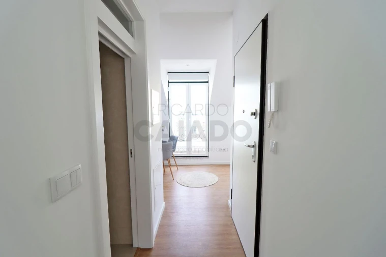Apartamento T2 para Venda em Lisboa Foto 2