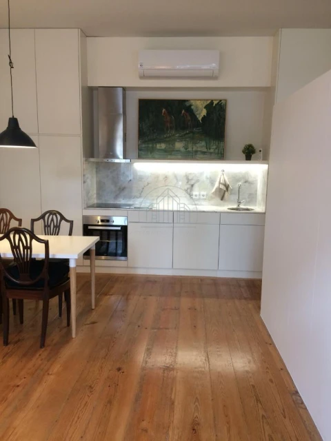 Apartamento T1 para Arrendamento em Porto