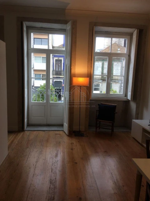 Apartamento T1 para Arrendamento em Porto
