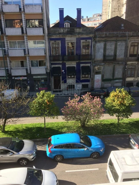 Apartamento T1 para Arrendamento em Porto