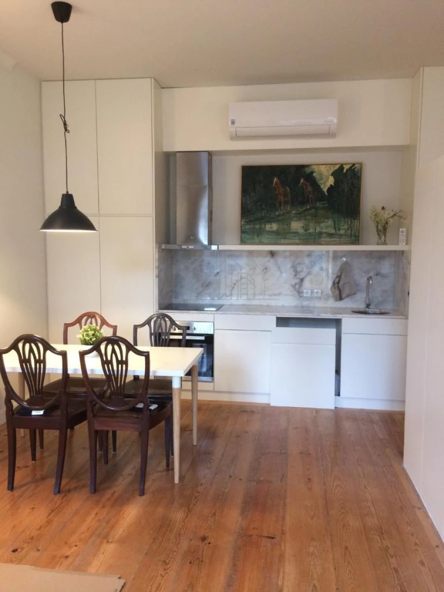 Apartamento T1 para Arrendamento em Porto Foto 13