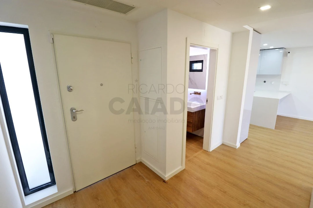 Moradia T5 para Venda em Loures Foto 2