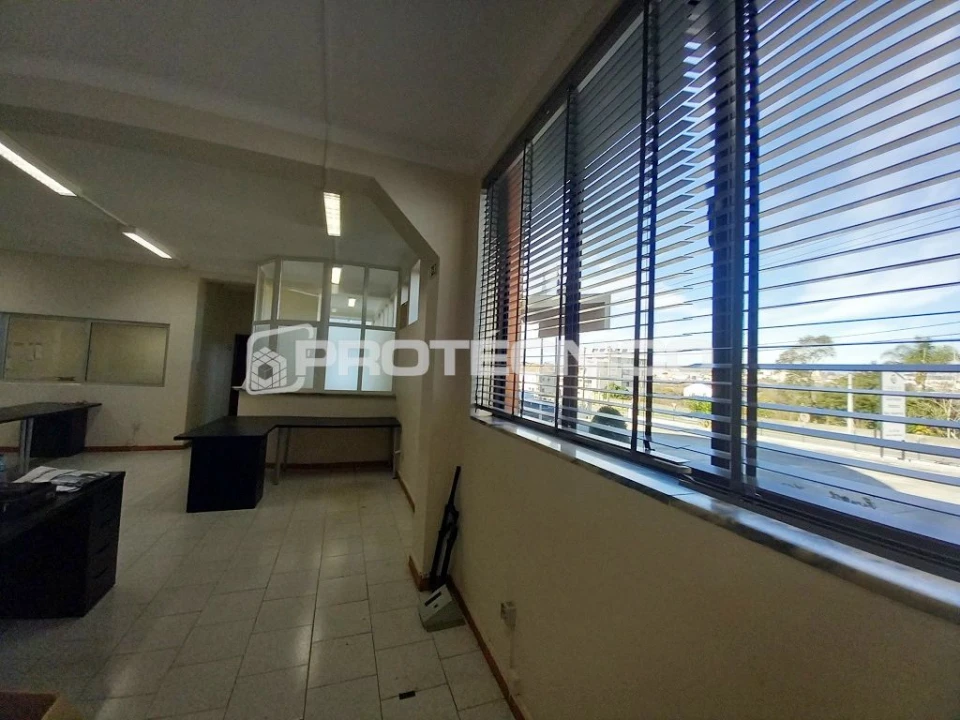 Armazém para Arrendamento em Borralha Foto 12