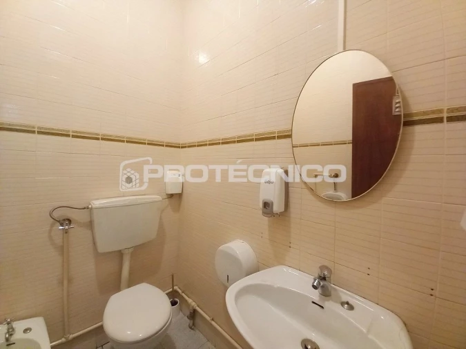 Armazém para Arrendamento em Borralha Foto 19