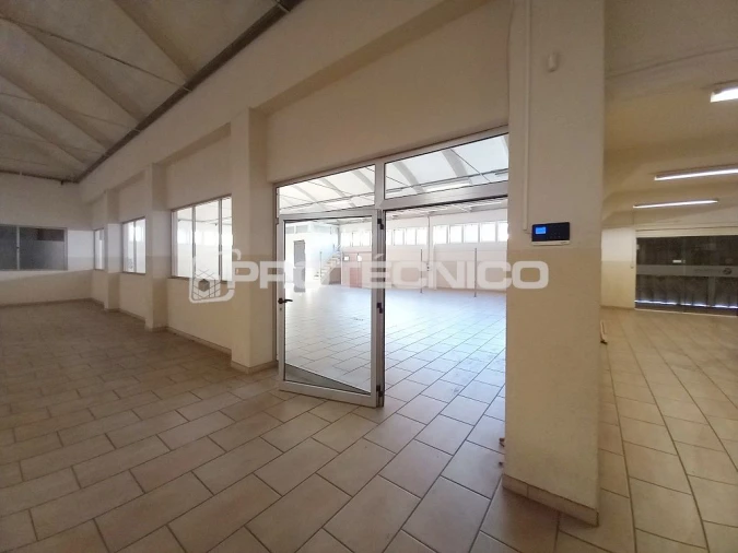 Armazém para Arrendamento em Borralha Foto 15