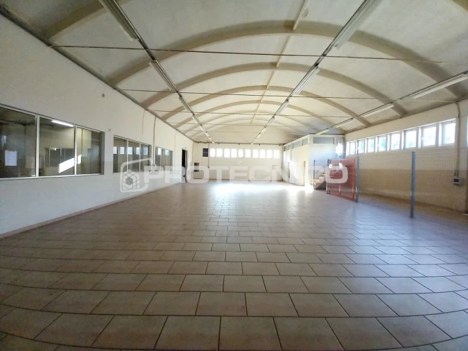 Armazém para Arrendamento em Borralha Foto 1