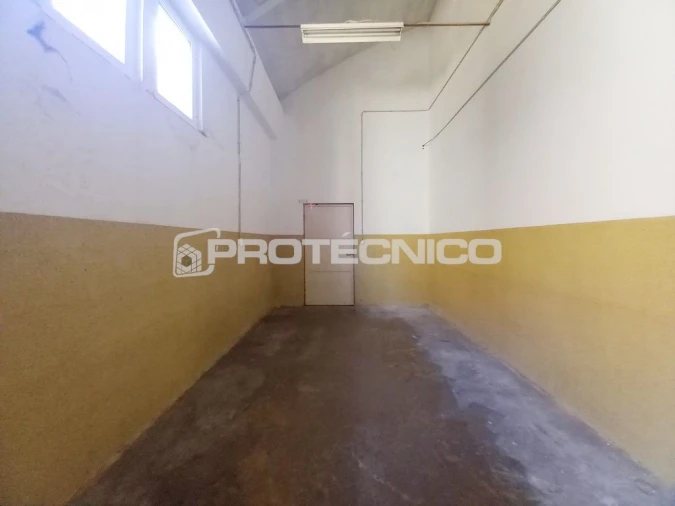 Armazém para Arrendamento em Borralha Foto 17