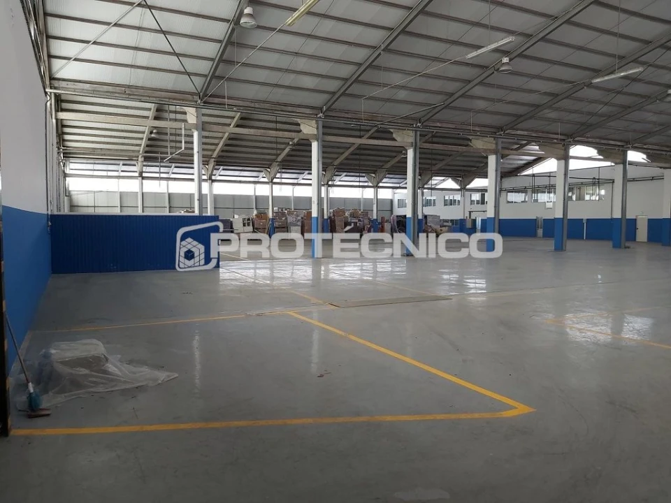 Armazém para Arrendamento em Zona Industrial En 1 Norte Foto 8