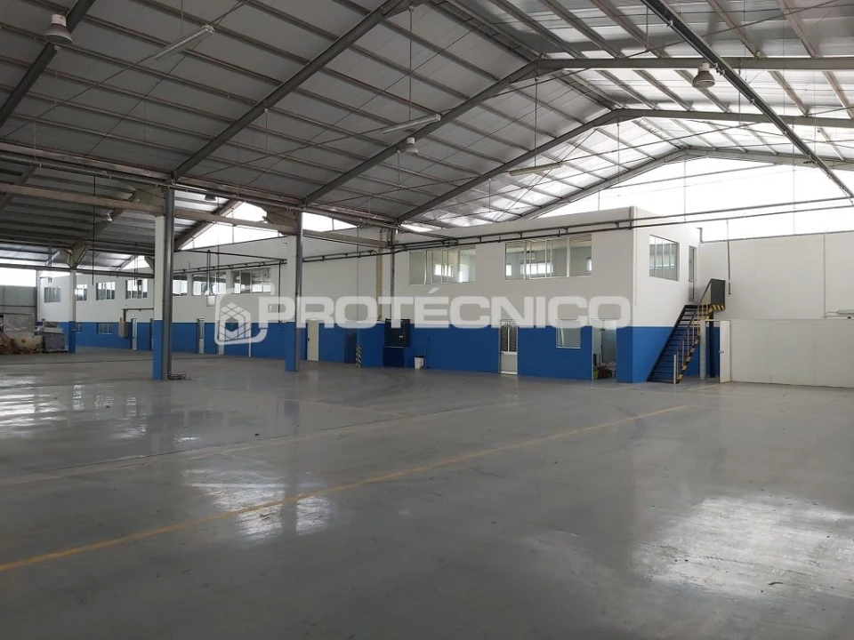 Armazém para Arrendamento em Zona Industrial En 1 Norte Foto 9