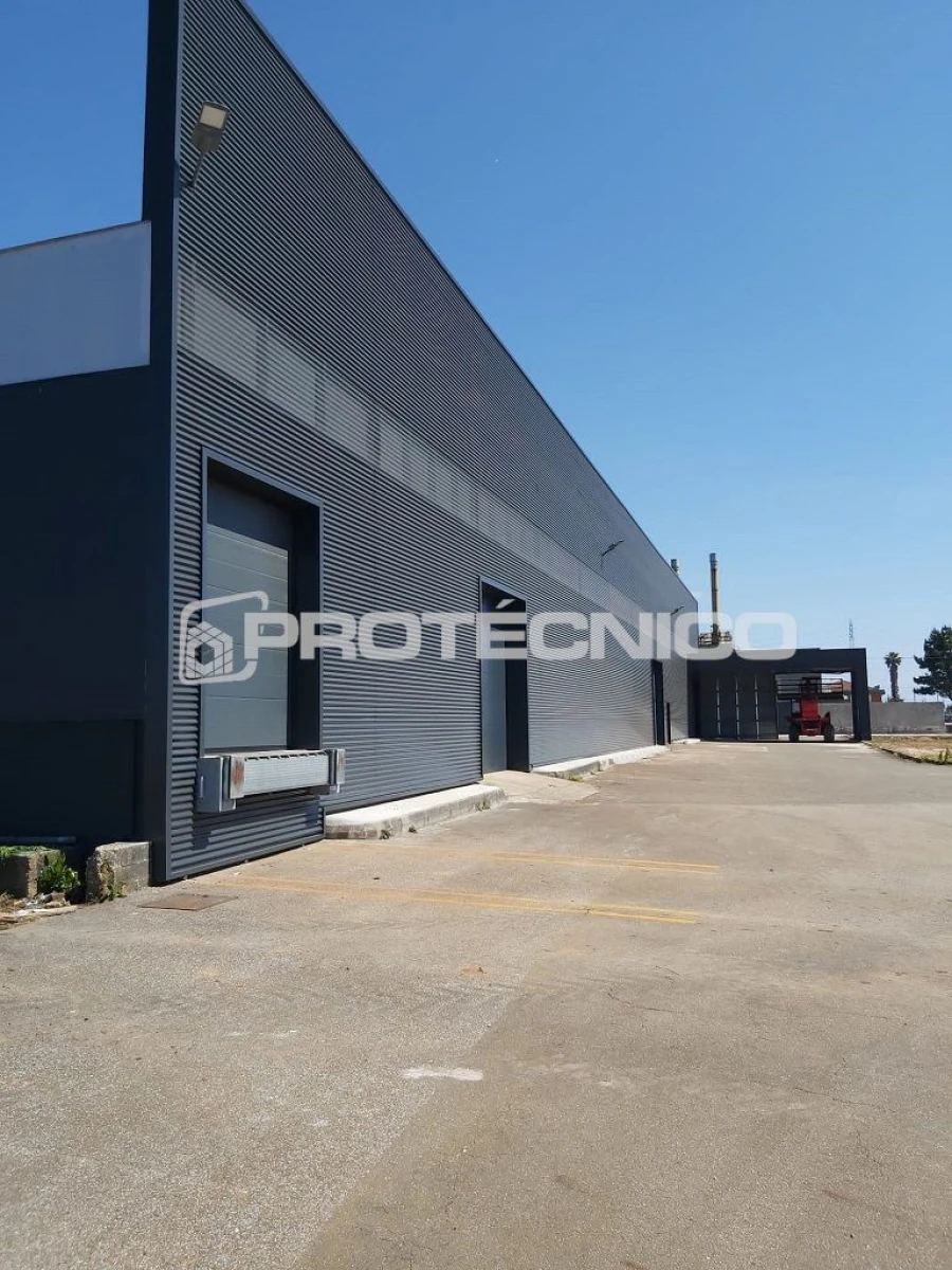 Armazém para Arrendamento em Zona Industrial En 1 Norte Foto 21
