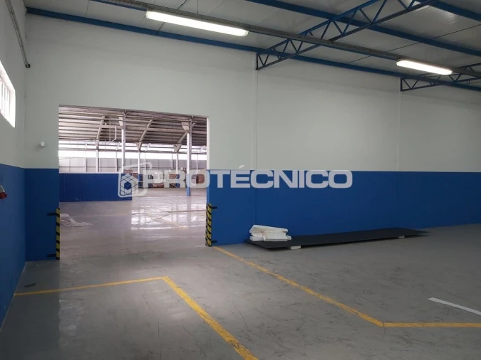 Armazém para Arrendamento em Zona Industrial En 1 Norte Foto 10