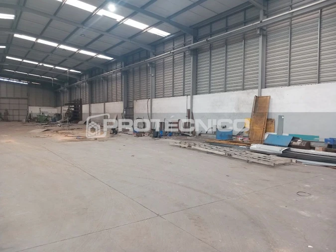 Armazém para Venda em Sobreiro Foto 2