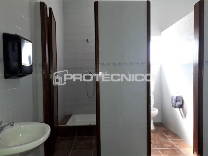 Armazém para Venda em Gafanha da Encarnação Foto 11