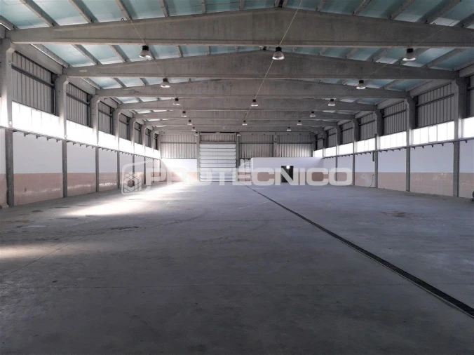 Armazém para Venda em Gafanha da Encarnação