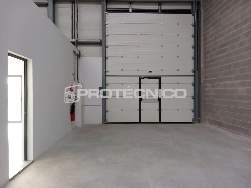 Armazém para Arrendamento em Aveiro Foto 2