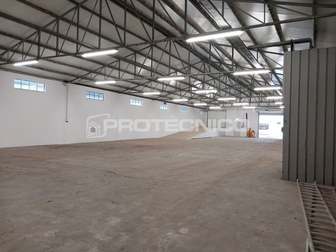 Armazém para Arrendamento em Zona Industrial En 1 Sul Foto 6