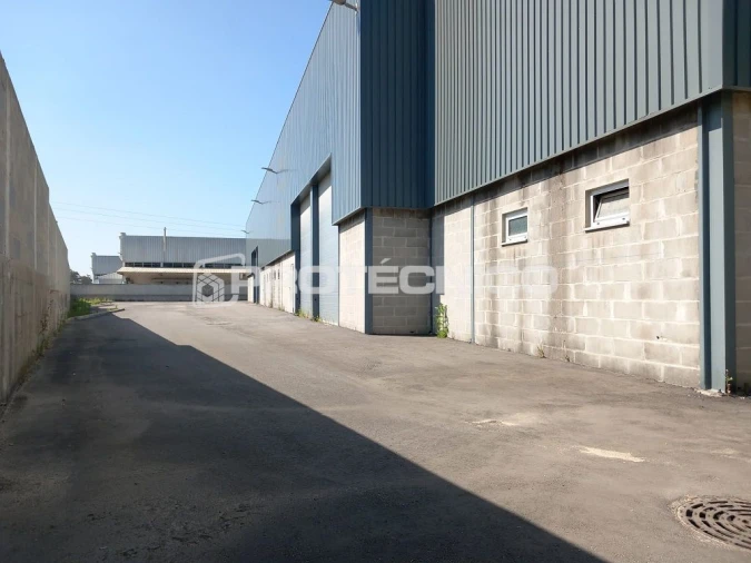 Armazém para Venda em Palhaça Foto 13