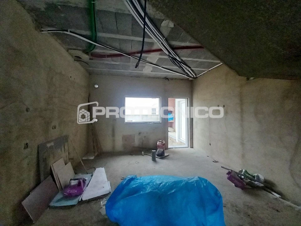 Moradia T4 para Venda em Troviscal Foto 9
