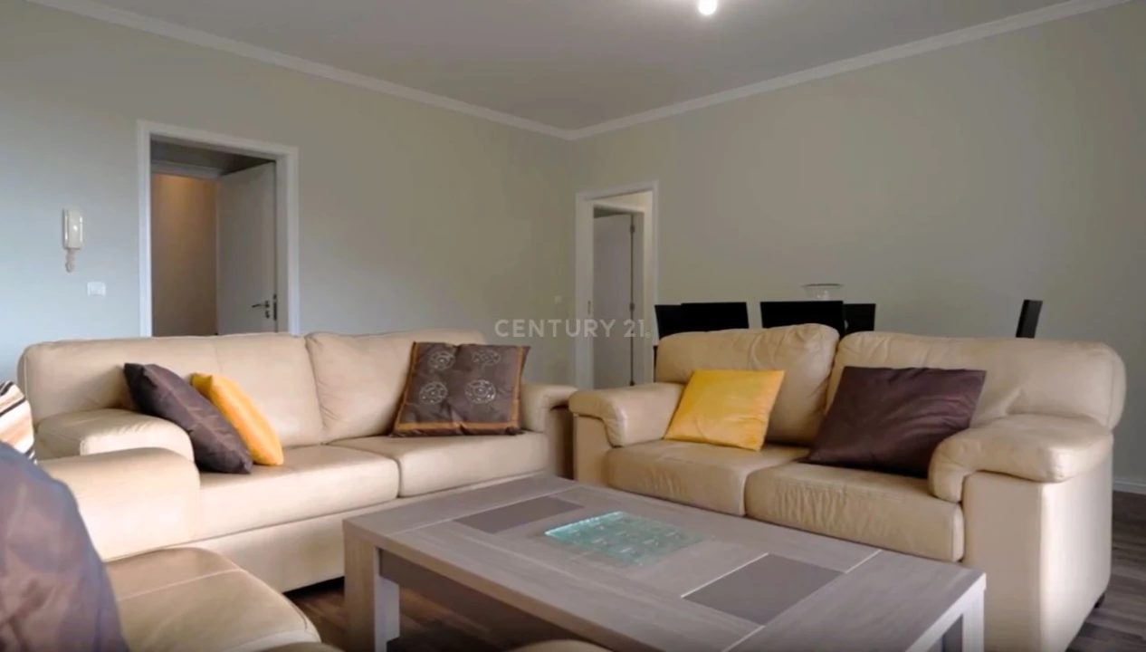 Moradia T3 para Venda em Canhas Foto 6