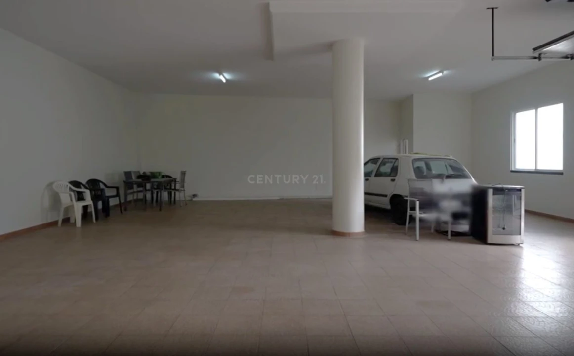 Moradia T3 para Venda em Canhas Foto 17