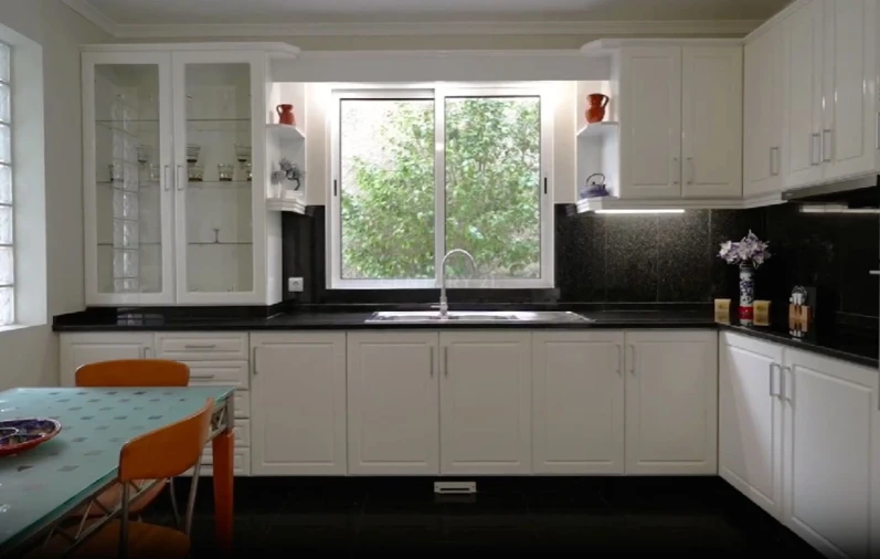 Moradia T3 para Venda em Canhas Foto 8