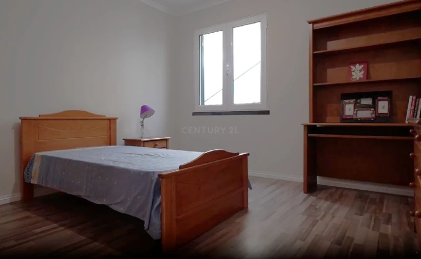 Moradia T3 para Venda em Canhas Foto 12