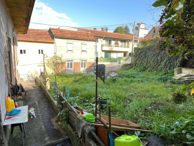 Moradia T4 para Venda em Vila de Cucujães