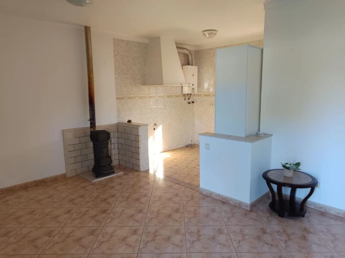 Moradia T2 para Venda em Pelariga Foto 6