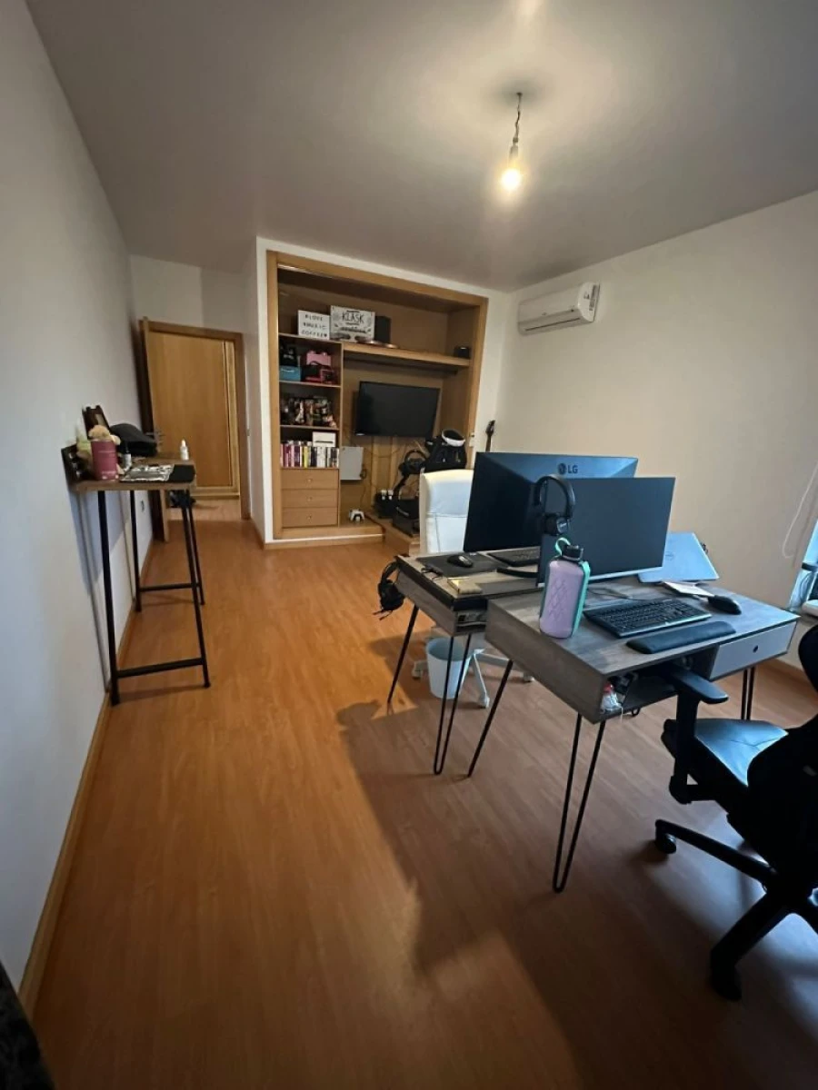 Moradia T4 para Venda em Troviscal Foto 16