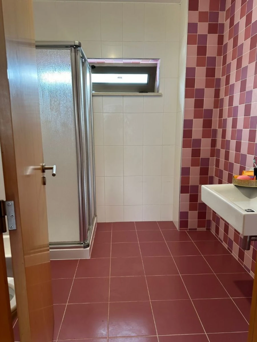 Moradia T4 para Venda em Troviscal Foto 17