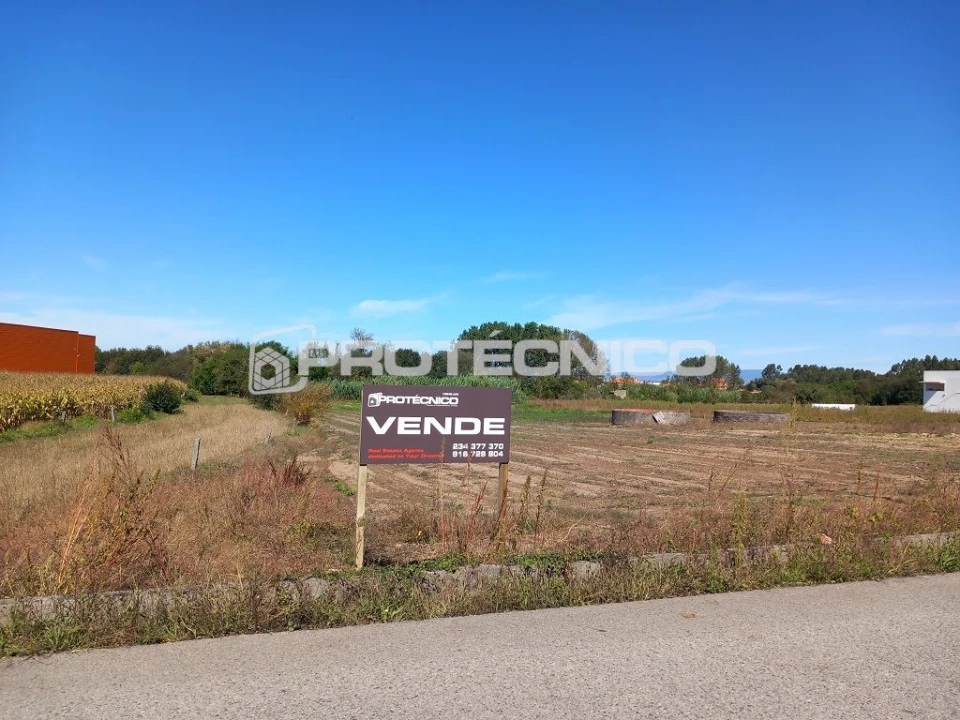 Terreno para Venda em Oliveirinha Foto 3