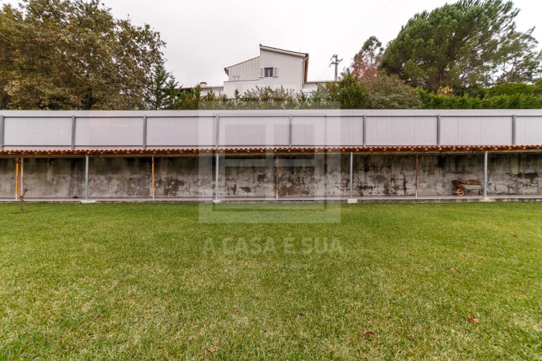 Moradia T6 para Venda em Cortegaça Foto 30