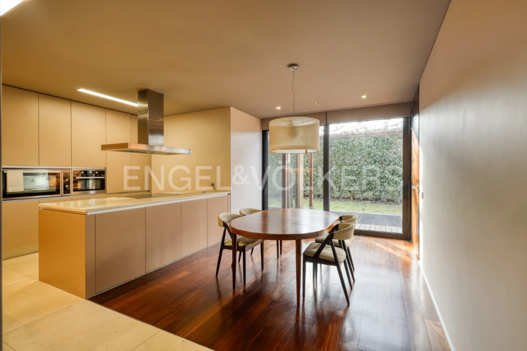 Moradia T5 para Venda em Guimarães Foto 10