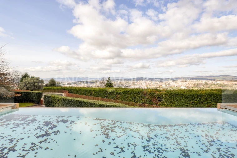 Moradia T5 para Venda em Guimarães Foto 3